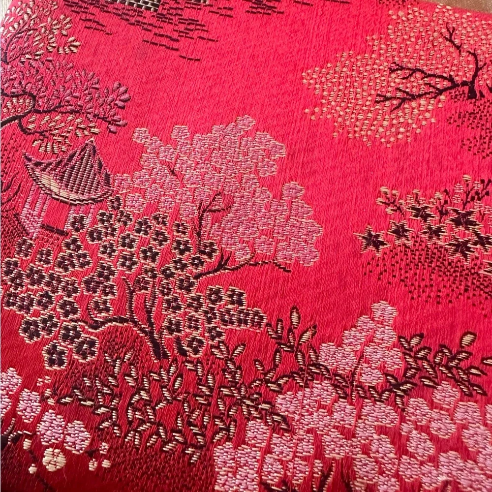 Vintage Asian Red Floral Silk Satin Fabric Covered Travel Trinket / Jewelry Box.